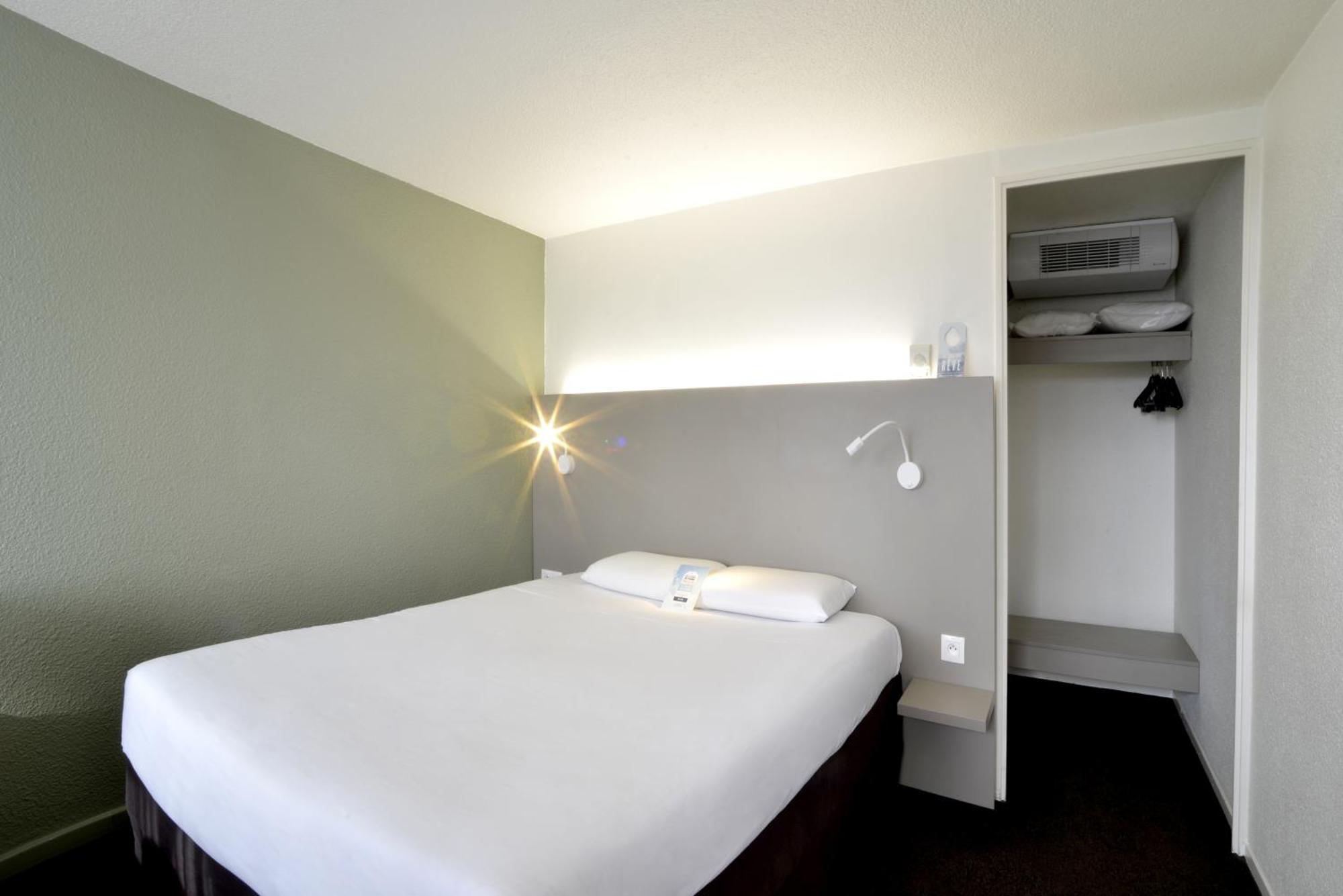 The Originals City, Hôtel Annecy Aéroport  Epagny Metz-Tessy Esterno foto