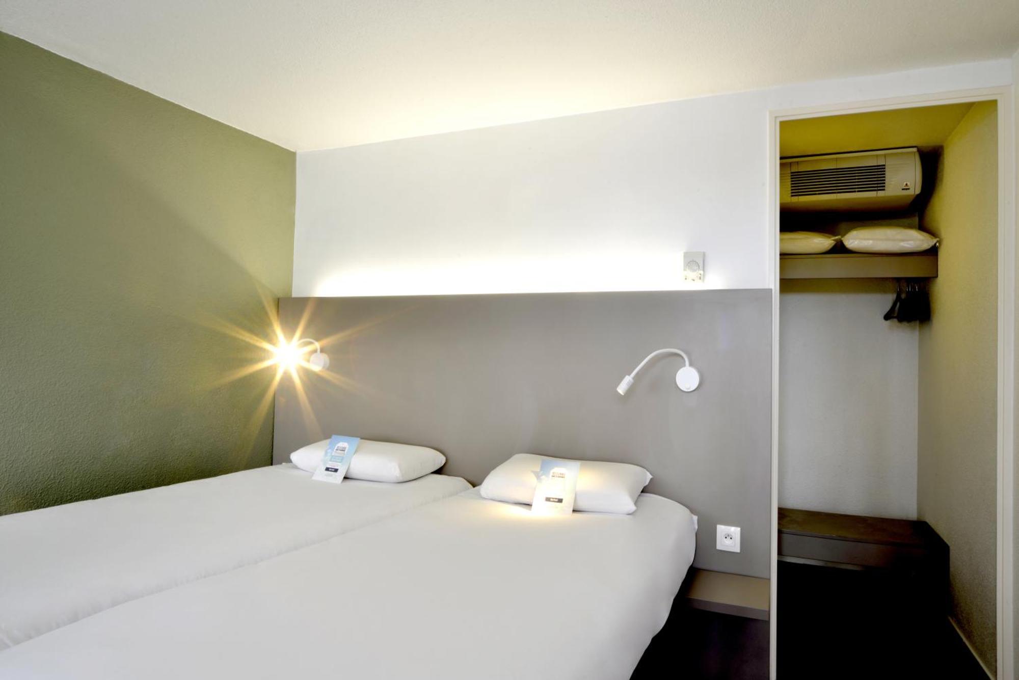 The Originals City, Hôtel Annecy Aéroport  Epagny Metz-Tessy Esterno foto